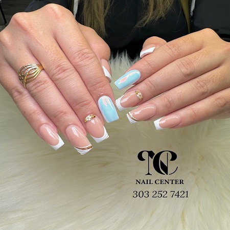 NAIL CENTER - Manicure